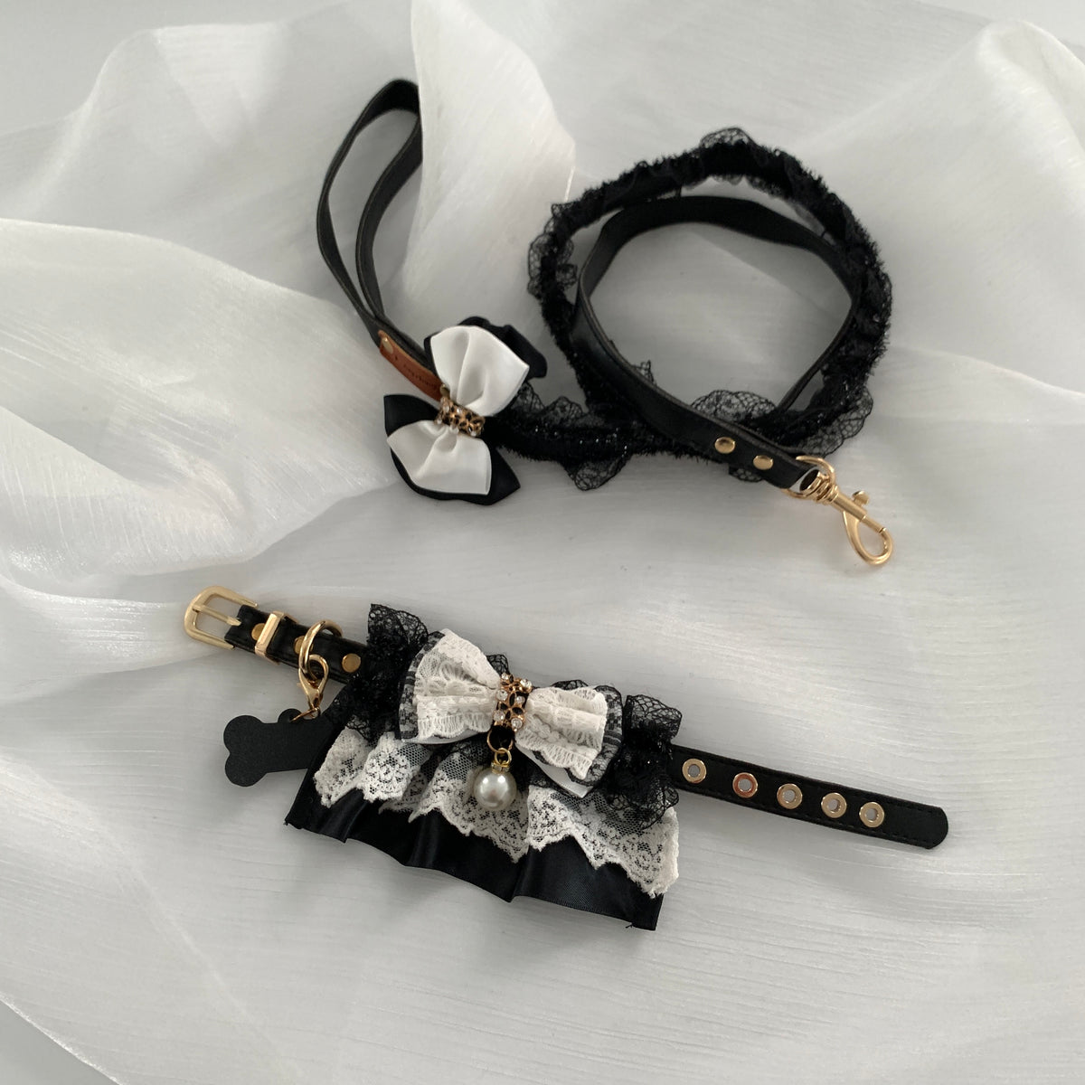 Monochrome Lace Lolita Pet Collar & Leash | For Cats and Dogs
