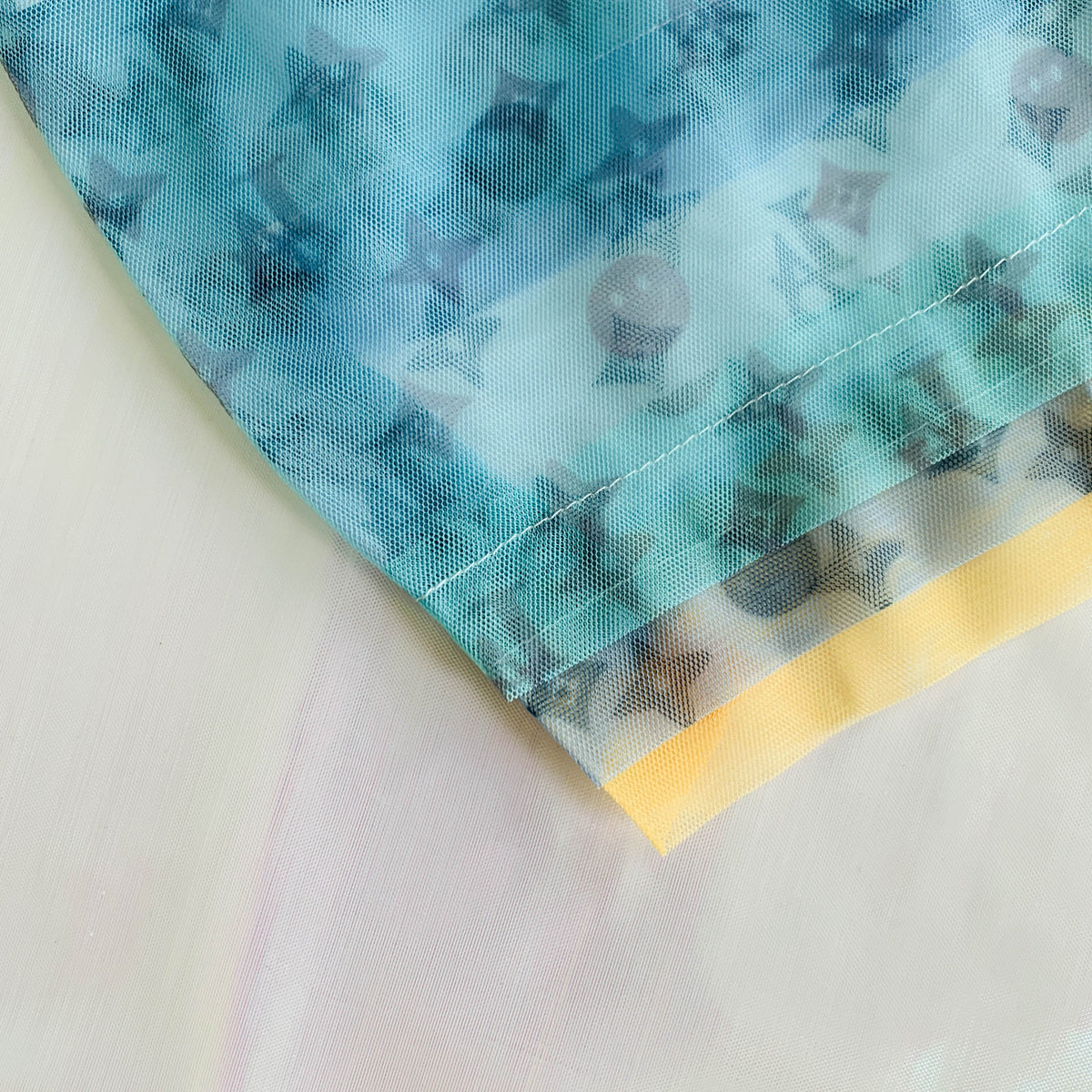 [Last Chance] Happy LA Smiley Face Summer Pet Mesh Top